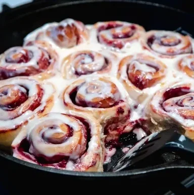 Sourdough Berry Sweet Rolls