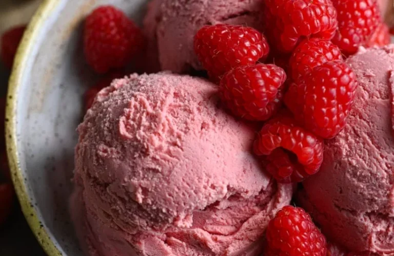 Raspberry Ice Cream