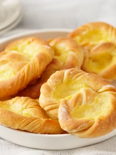 Vanilla Pudding Pretzels (Pudding Brezel) with Thermomix